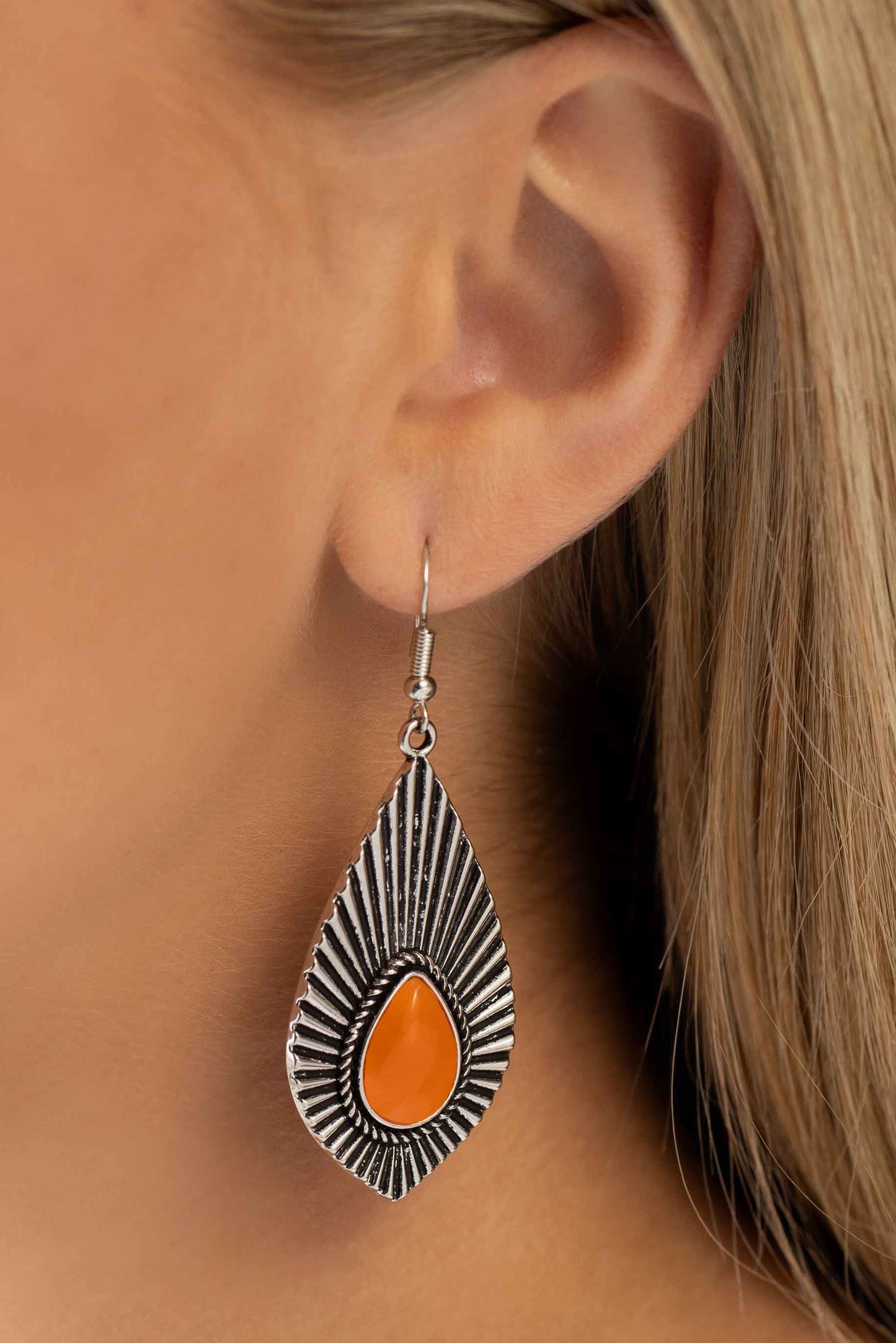 Paparazzi Earrings - SOUL-ar Flare - Orange