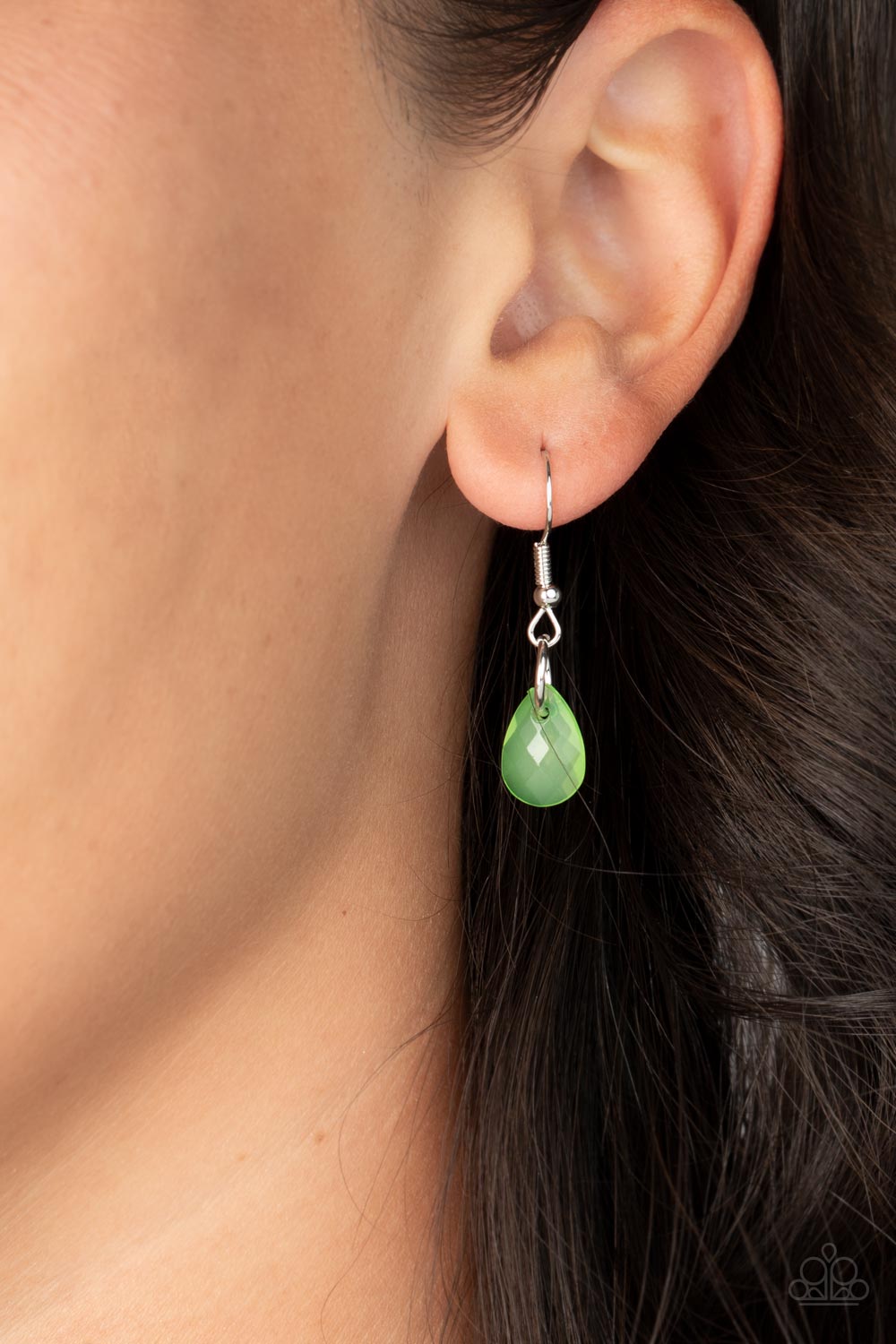 Paparazzi Necklaces - Crystal Cabaret - Green