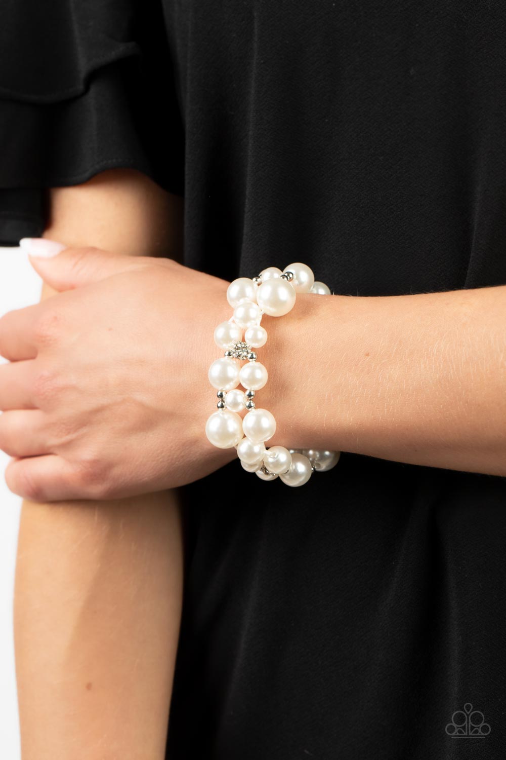 Paparazzi Bracelets - Her Serene Highness - White