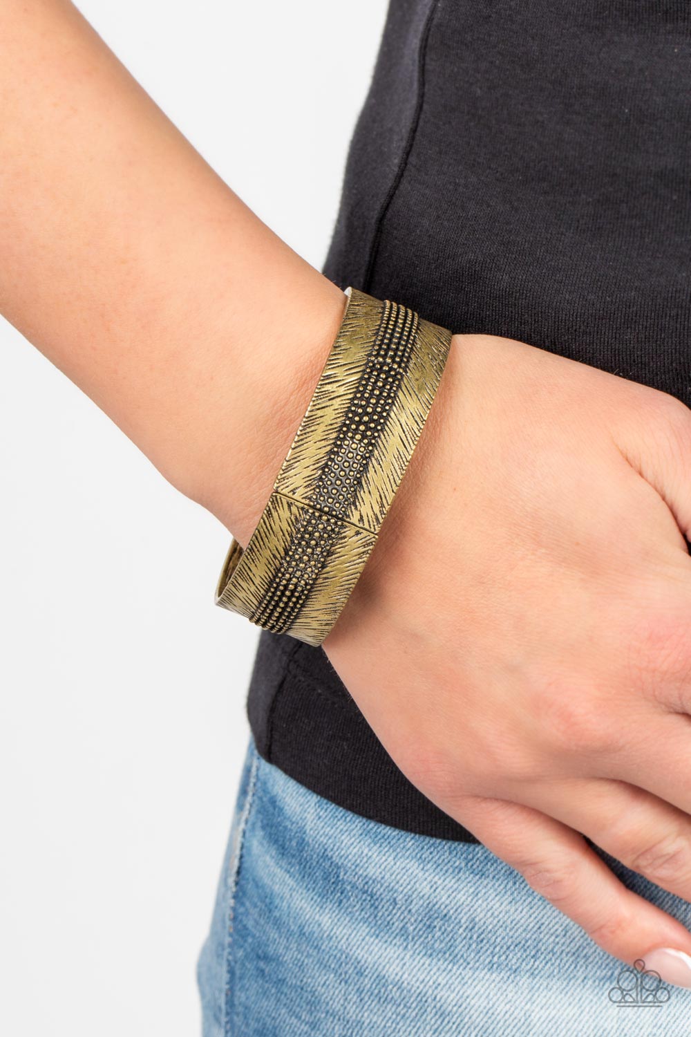 Paparazzi Bracelets - Rancho Refinement - Brass