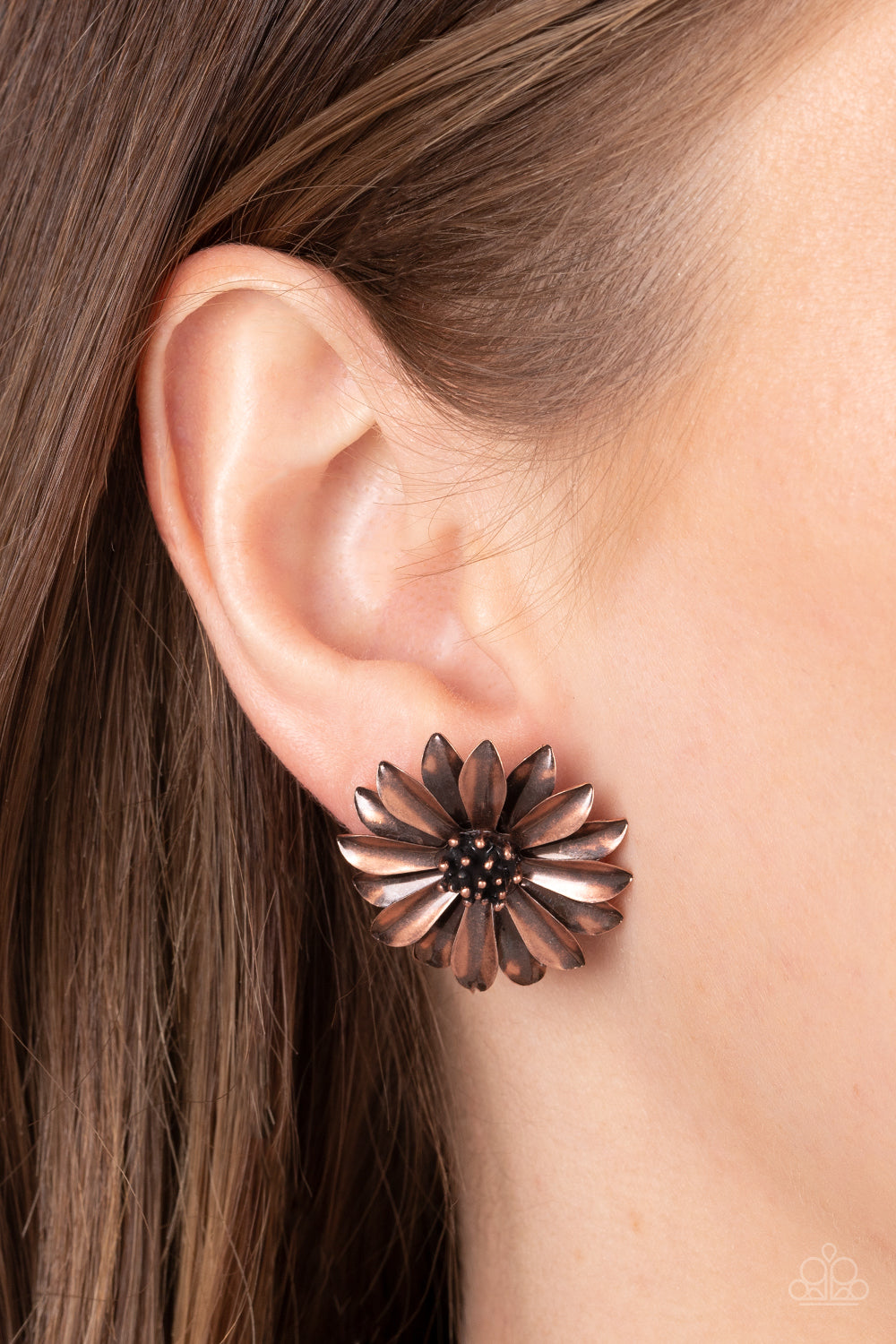 Paparazzi Earrings - Daisy Dilemma - Copper