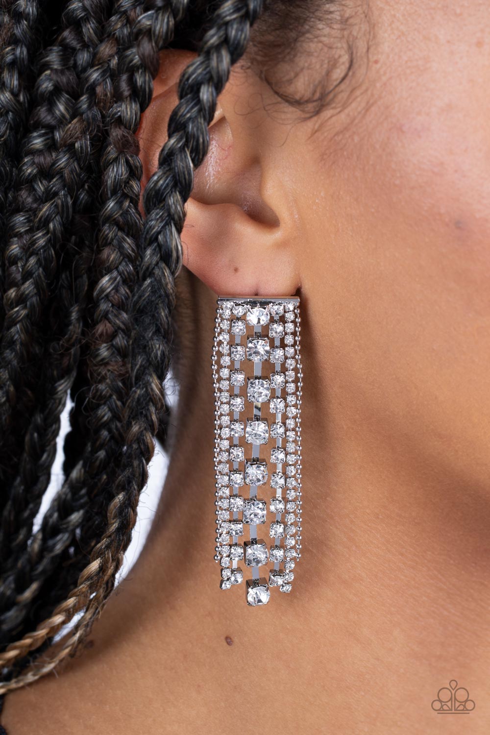 Paparazzi Earrings - Starry Streamers - White
