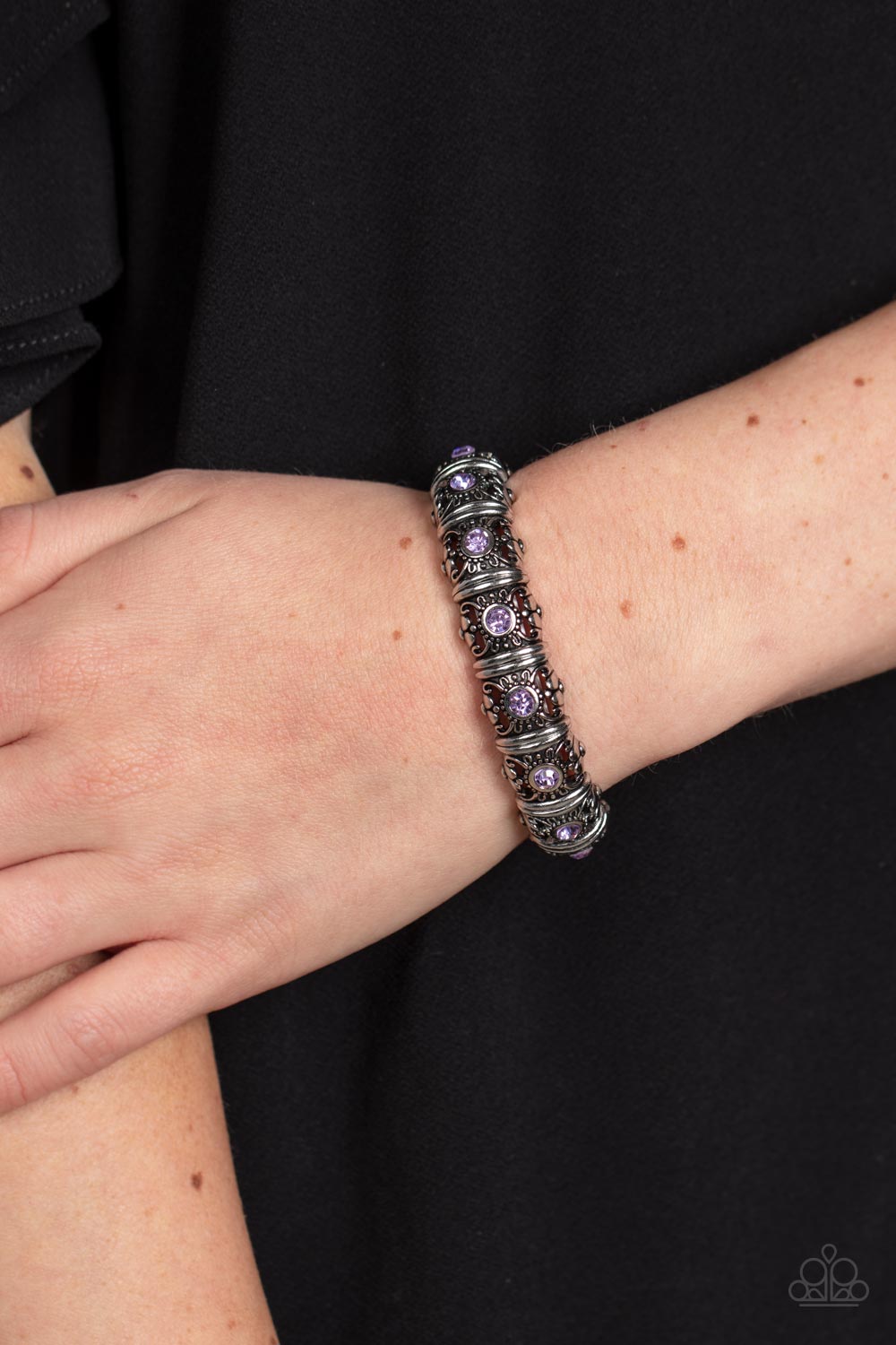 Paparazzi Bracelets - Ageless Glow - Purple