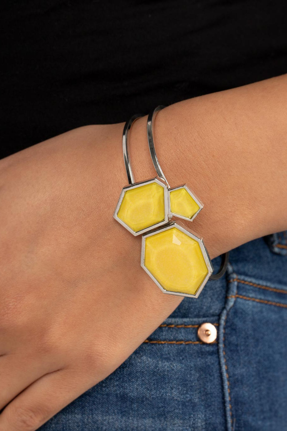 Paparazzi Bracelets - Tourist TRAPEZOID - Yellow