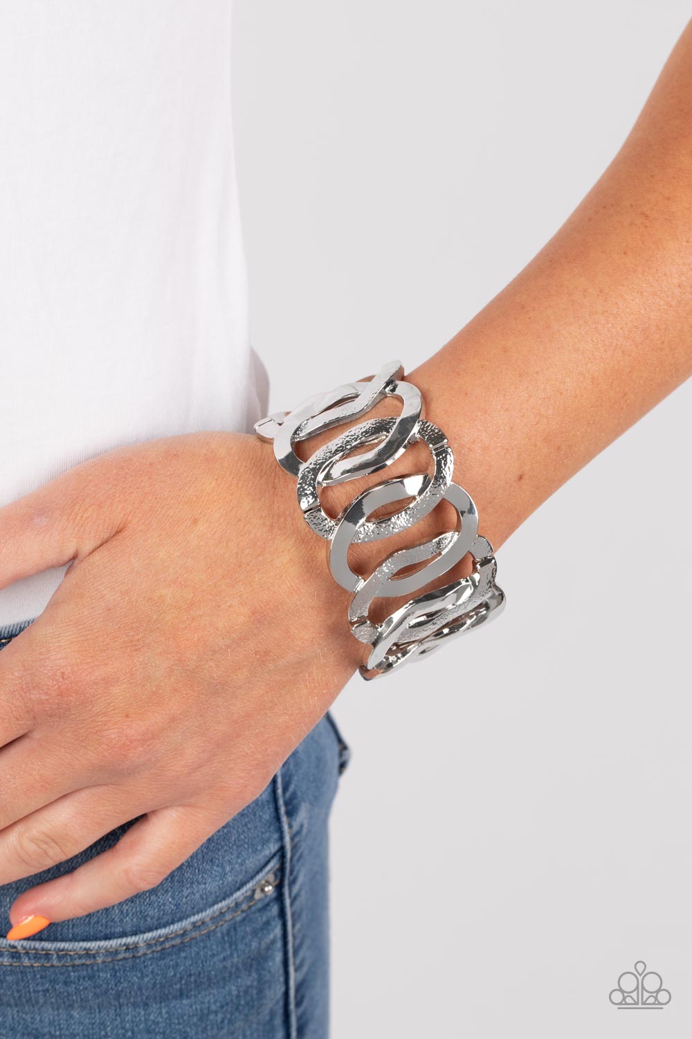 Paparazzi Bracelets - Industrial Indulgence - Silver