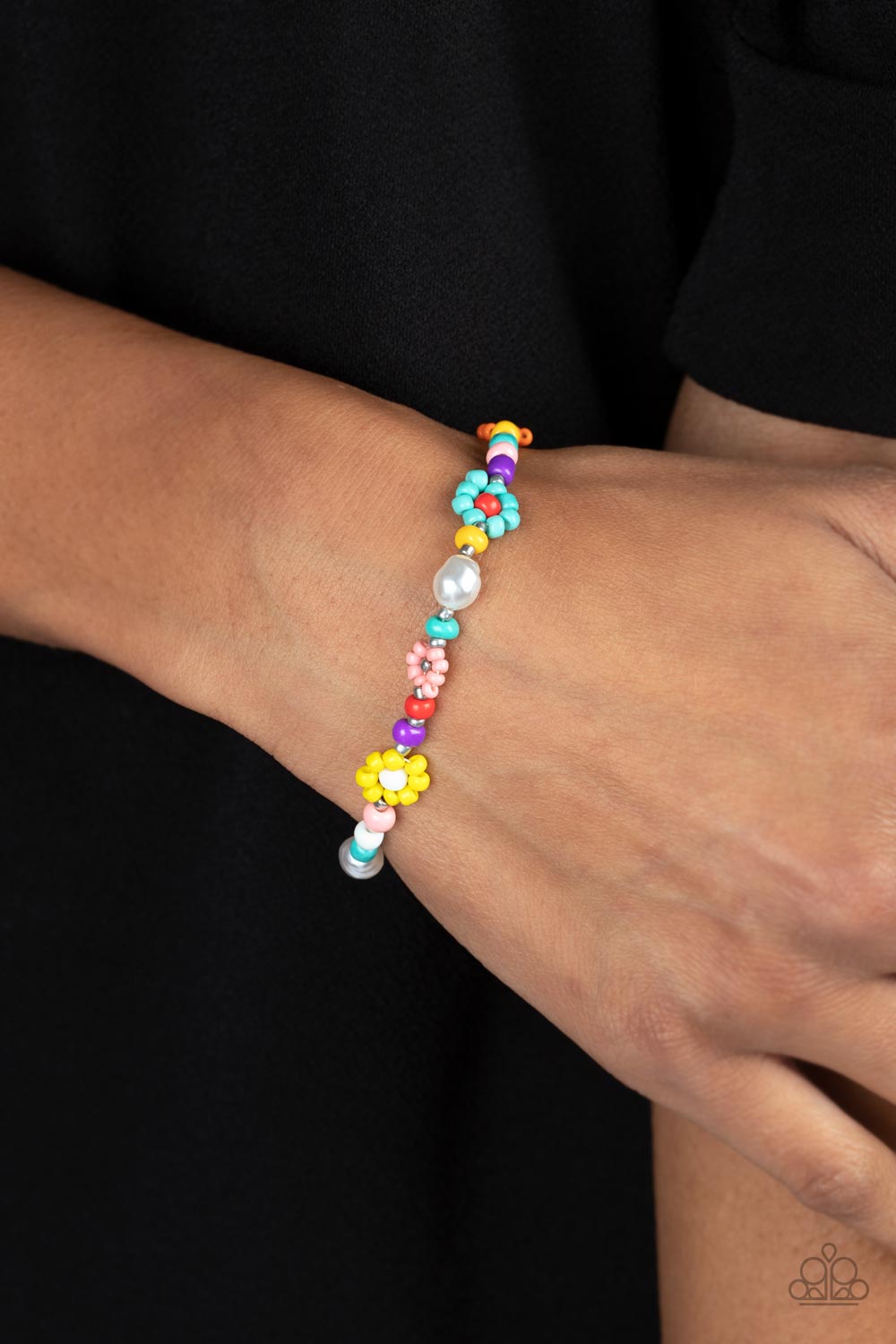 Paparazzi Bracelets - Groovy Gerberas - Multi