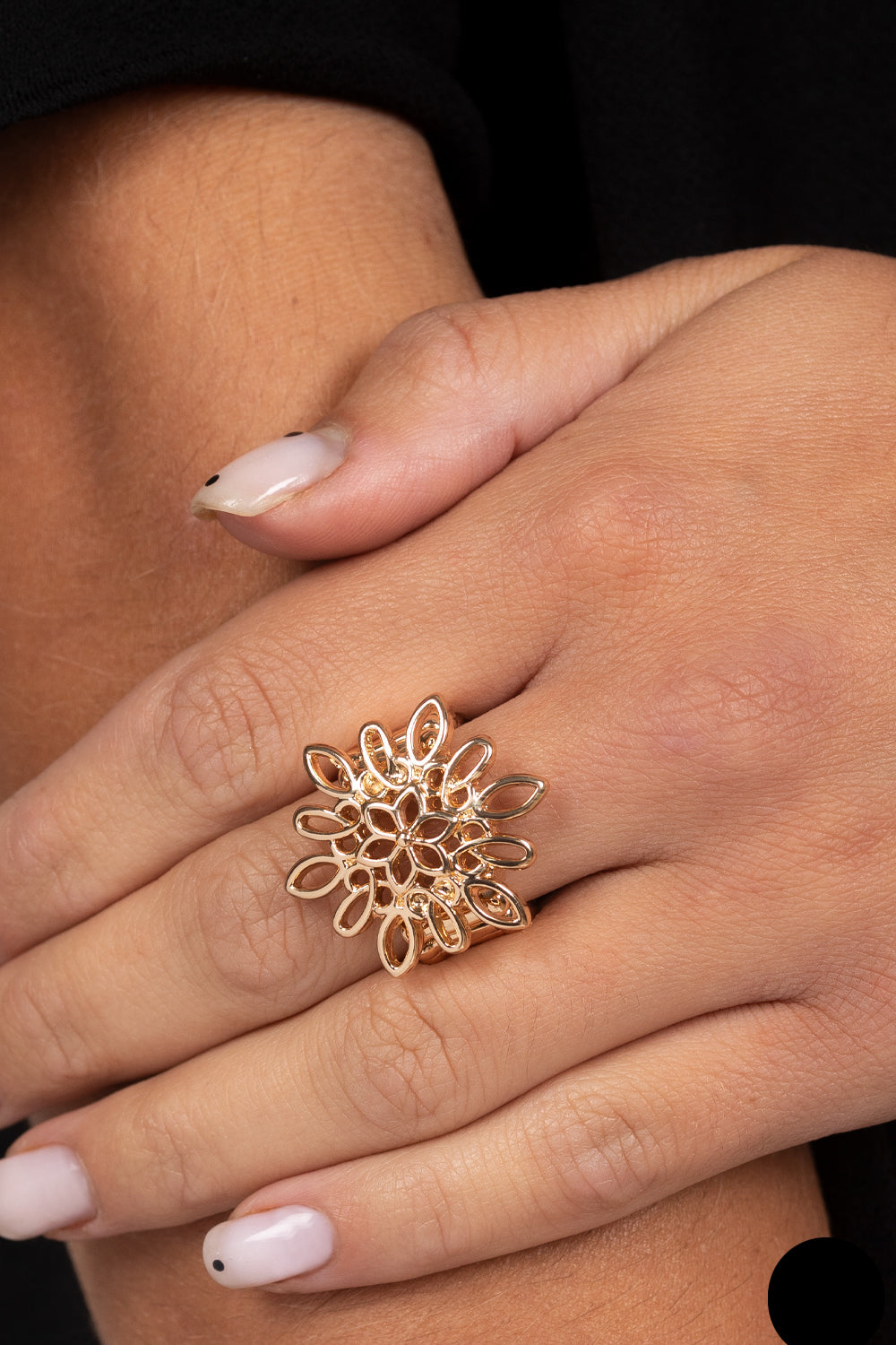 Paparazzi Rings - Coastal Chic - Gold