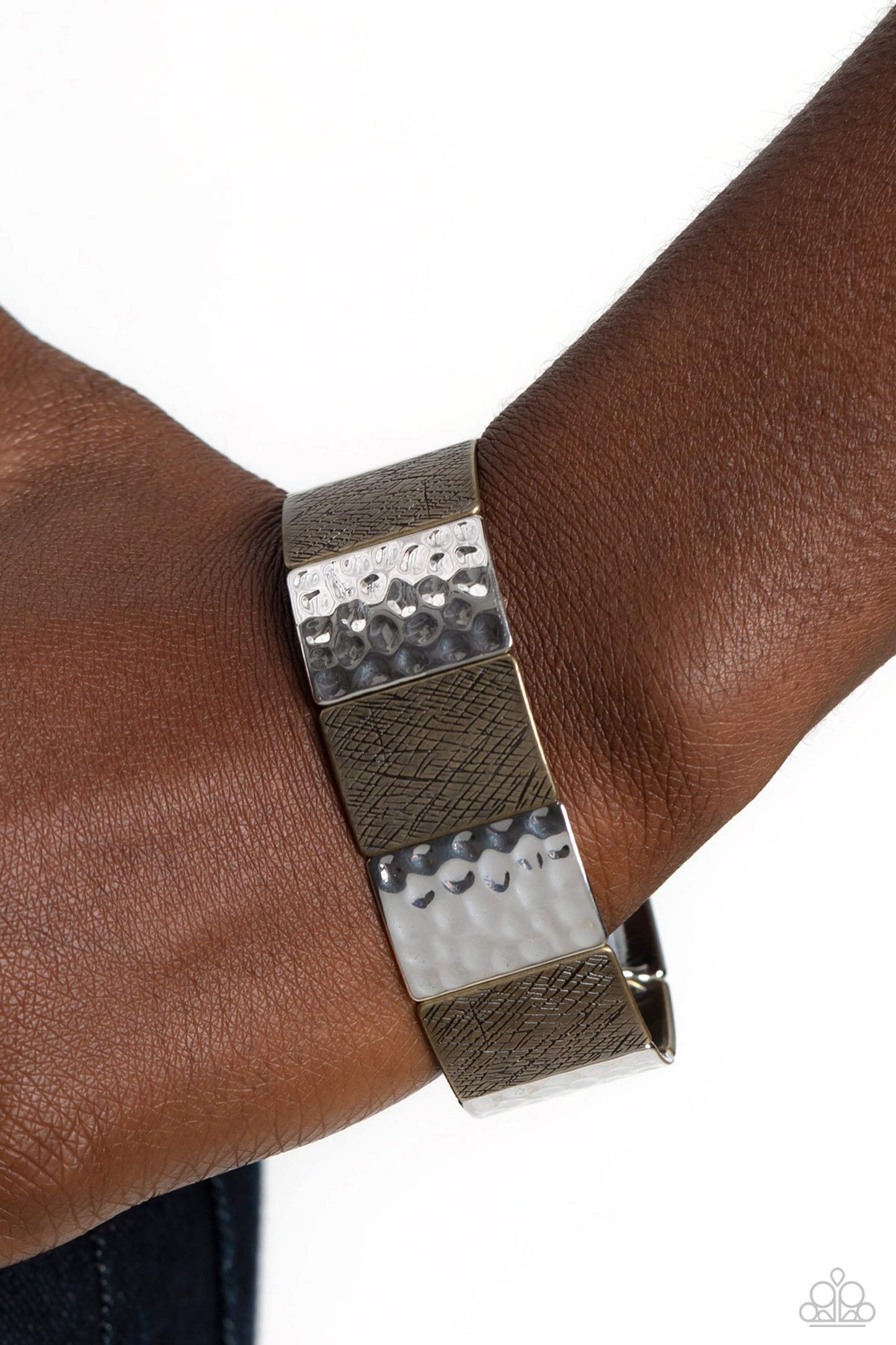 Paparazzi Bracelets - Textured Traveler - Multi