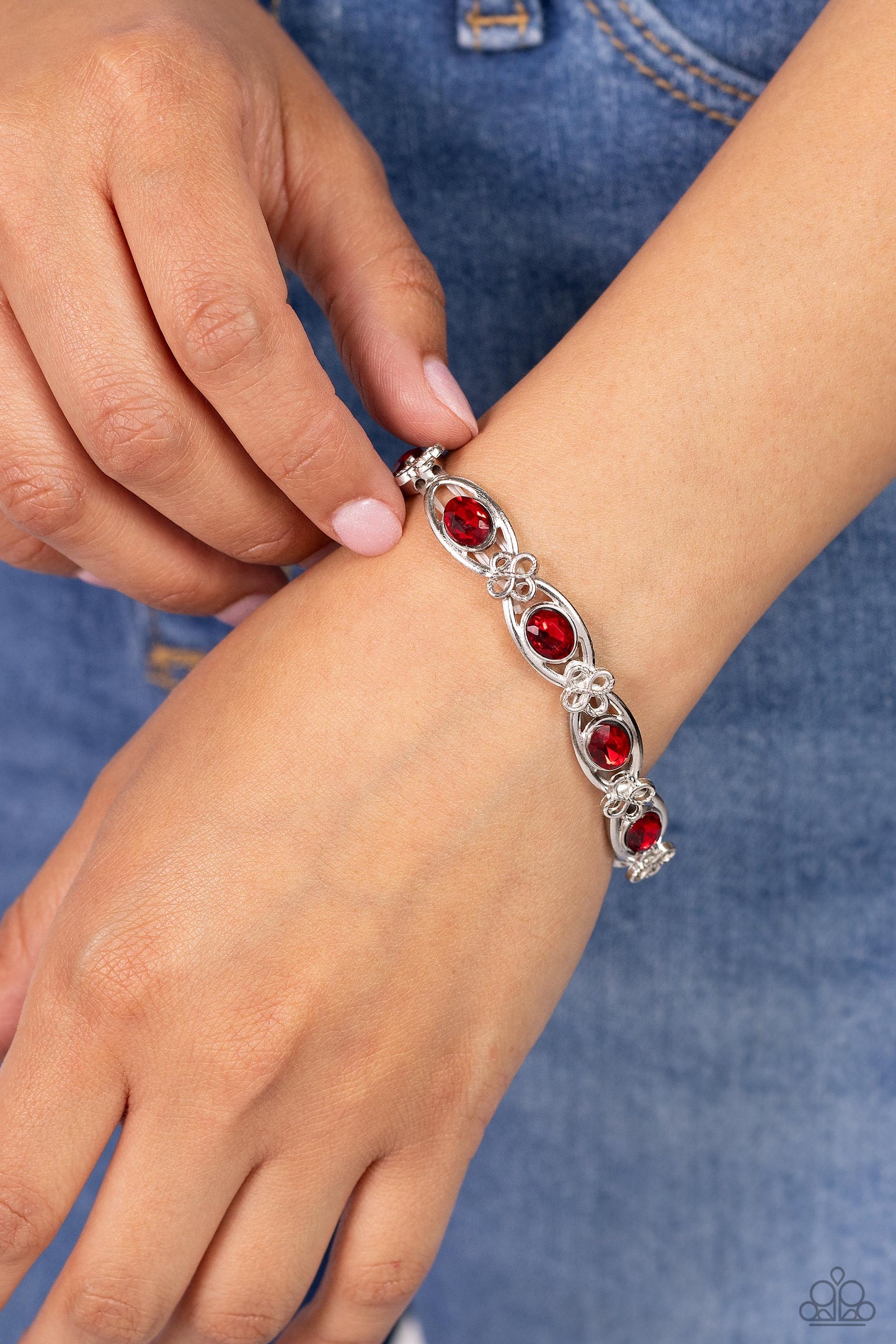 Paparazzi Bracelets - Infinite Impression - Red