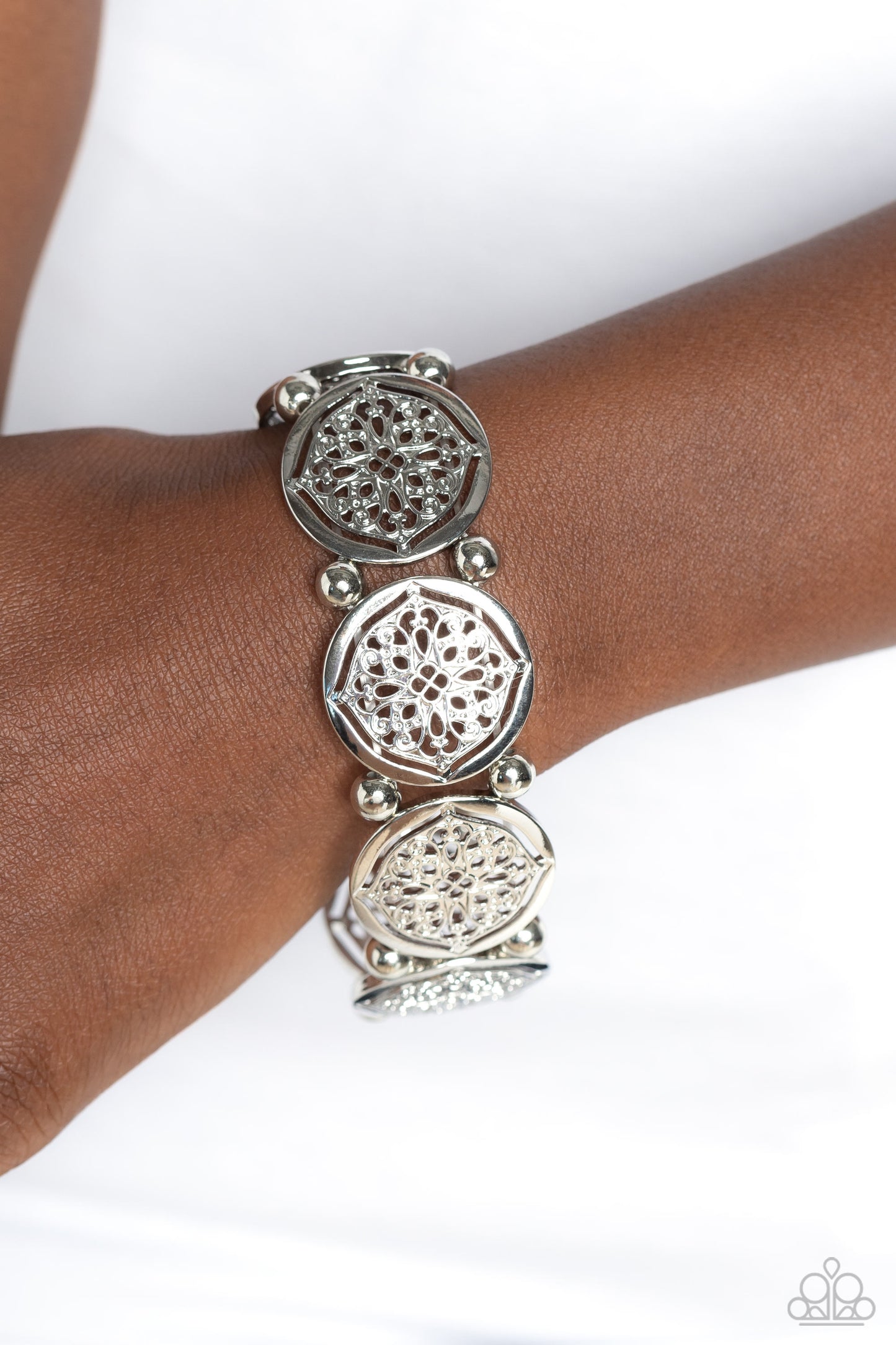 Paparazzi Bracelets - Filigree Fanfare - Silver