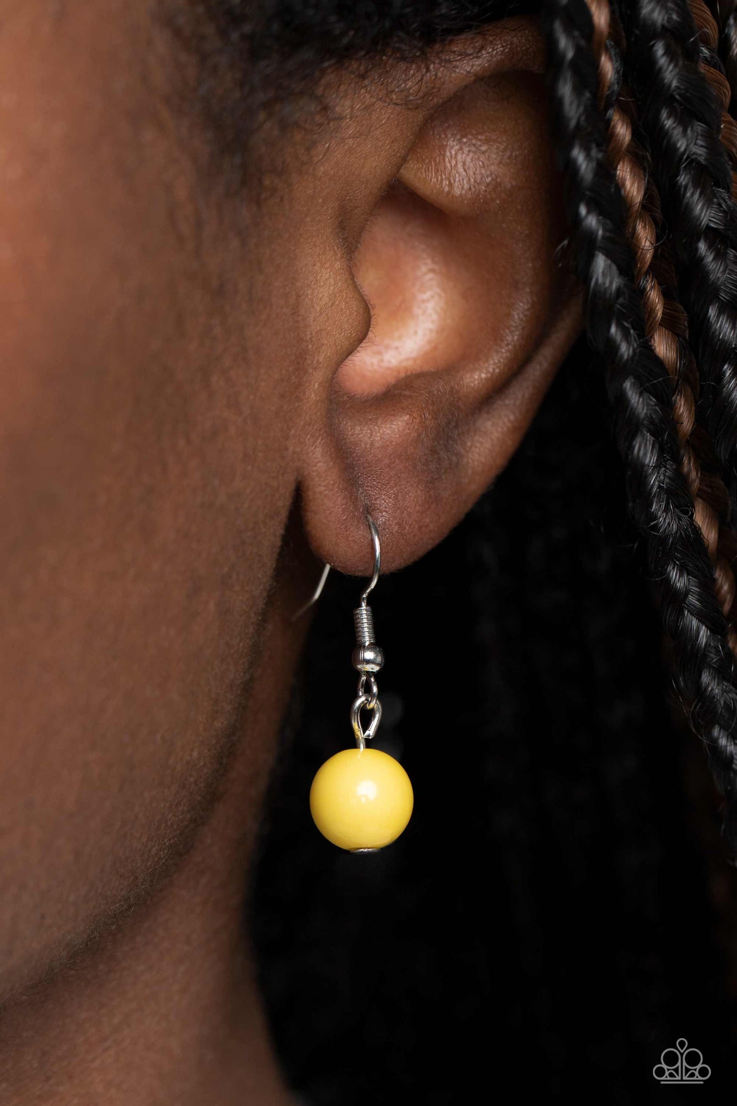 Paparazzi Necklaces - Fetching Filigree - Yellow