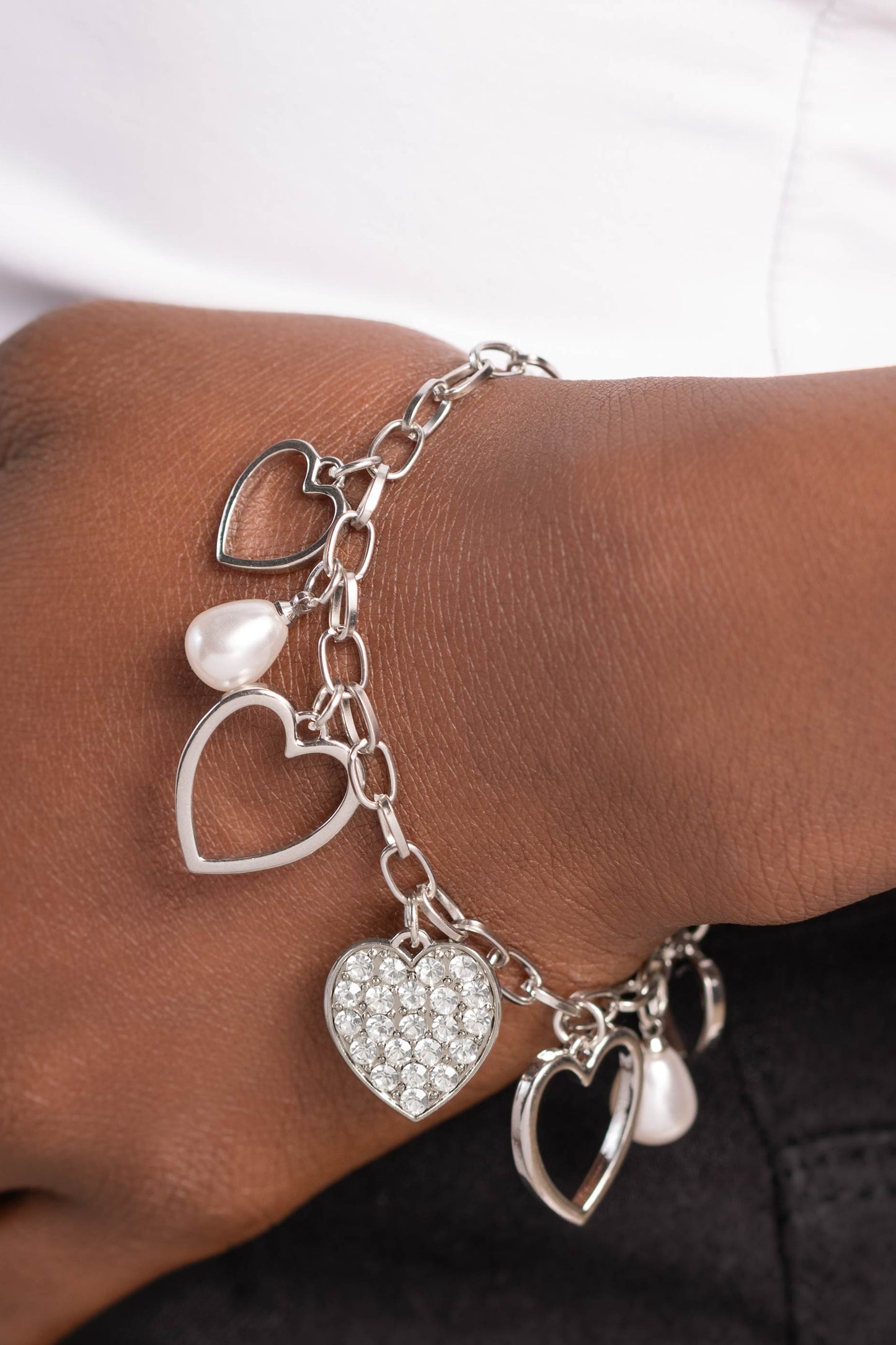 Paparazzi Bracelets - GLOW Your Heart - White