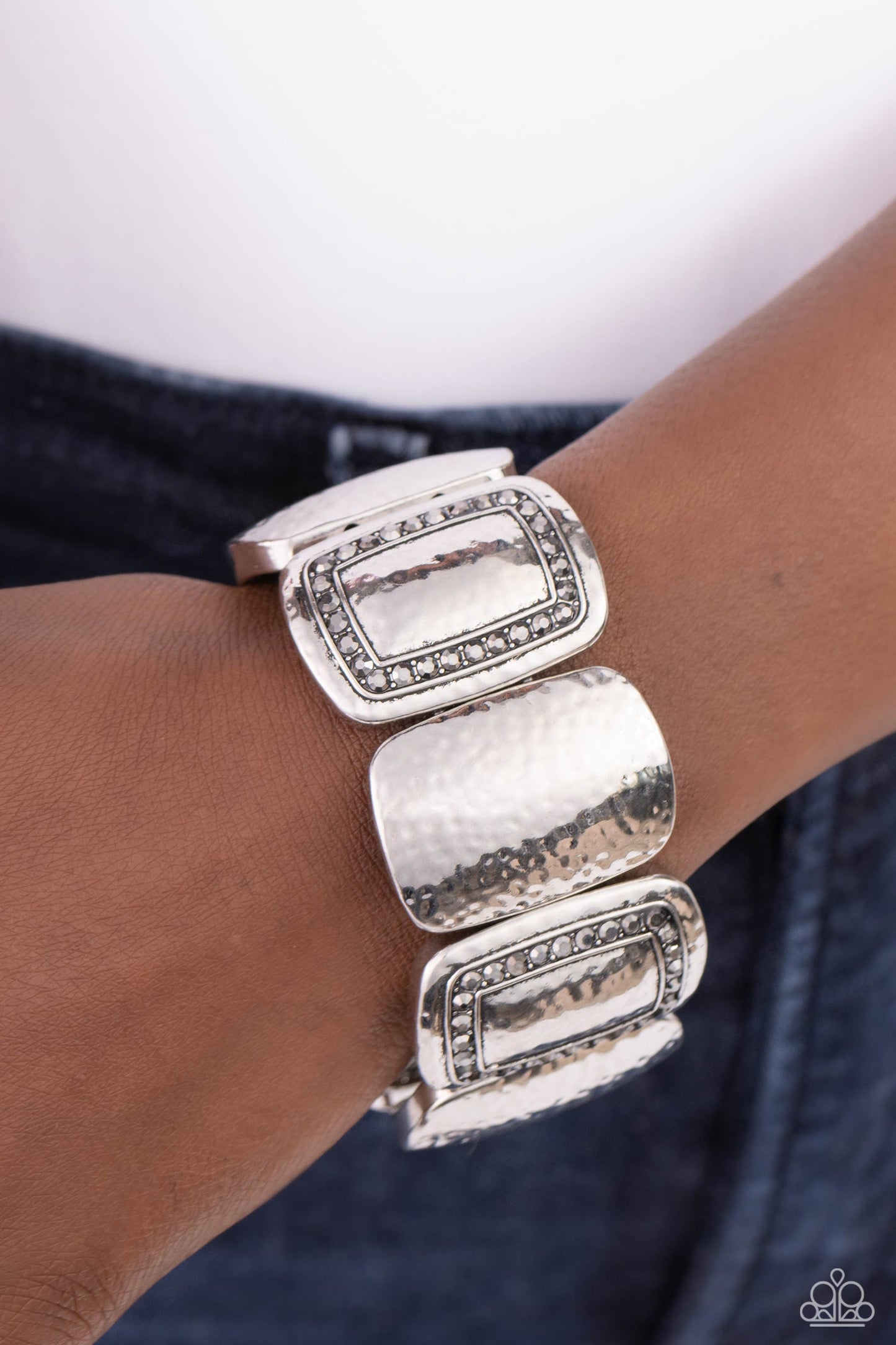 Paparazzi Bracelets - Refined Radiance - Silver