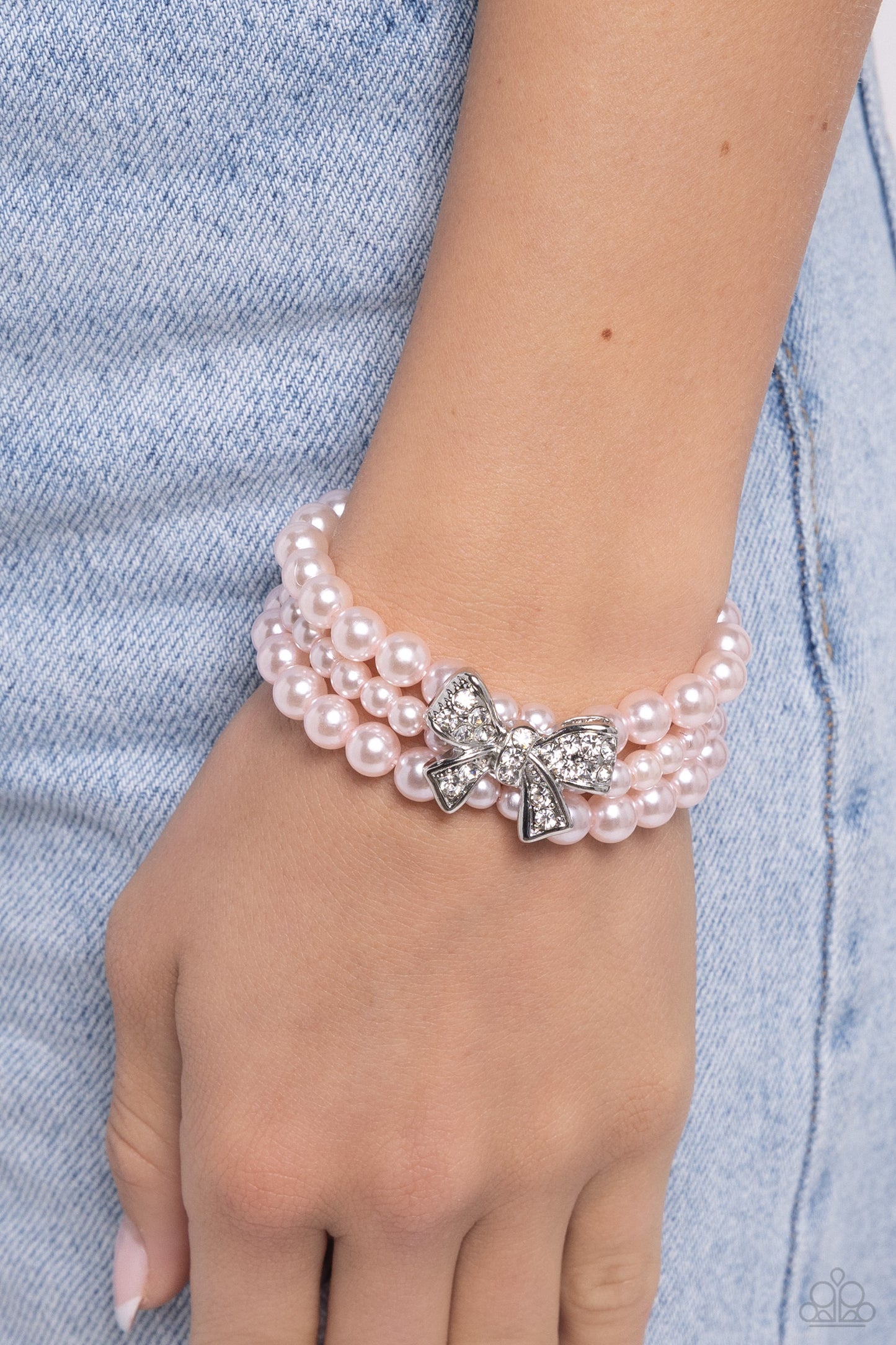 Paparazzi Bracelets - How Do You Do? - Pink