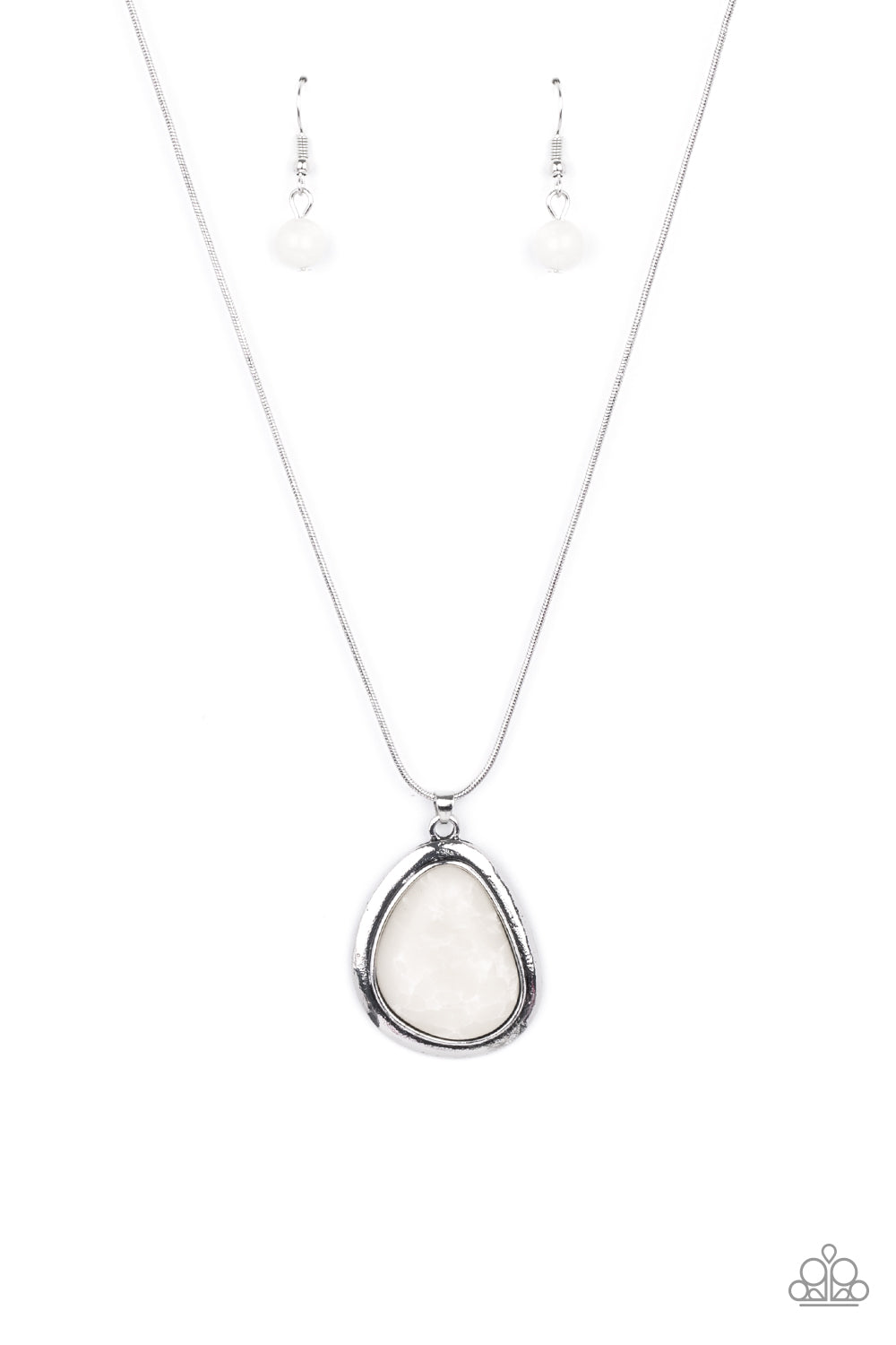 Paparazzi Necklaces - Canyon Oasis - White