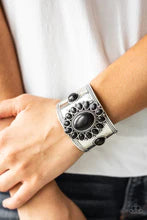 Paparazzi Bracelets - Room to Roam - Black