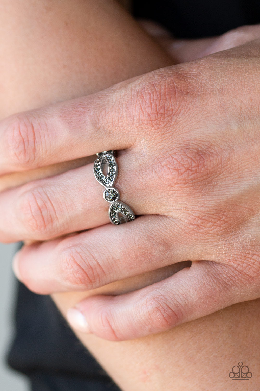 Paparazzi Rings - Extra Side of Elegance - Silver