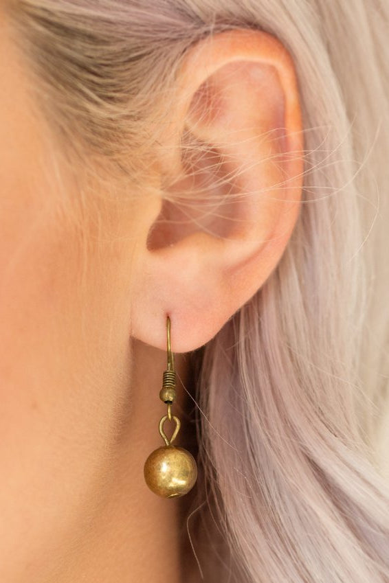 Paparazzi Necklaces - Power To The People - Brass