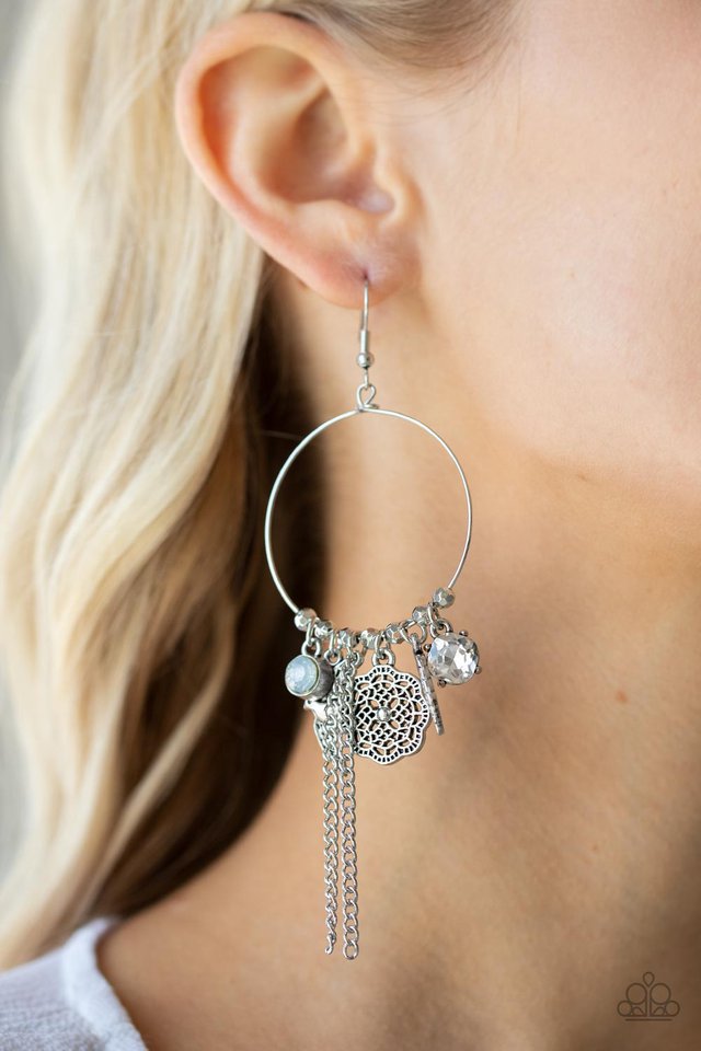 Paparazzi Earrings - Tweet Dreams - White