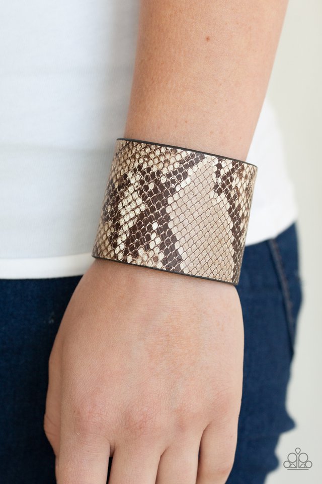 Paparazzi Urban Collection - Whats Hiss is Mine - Brown