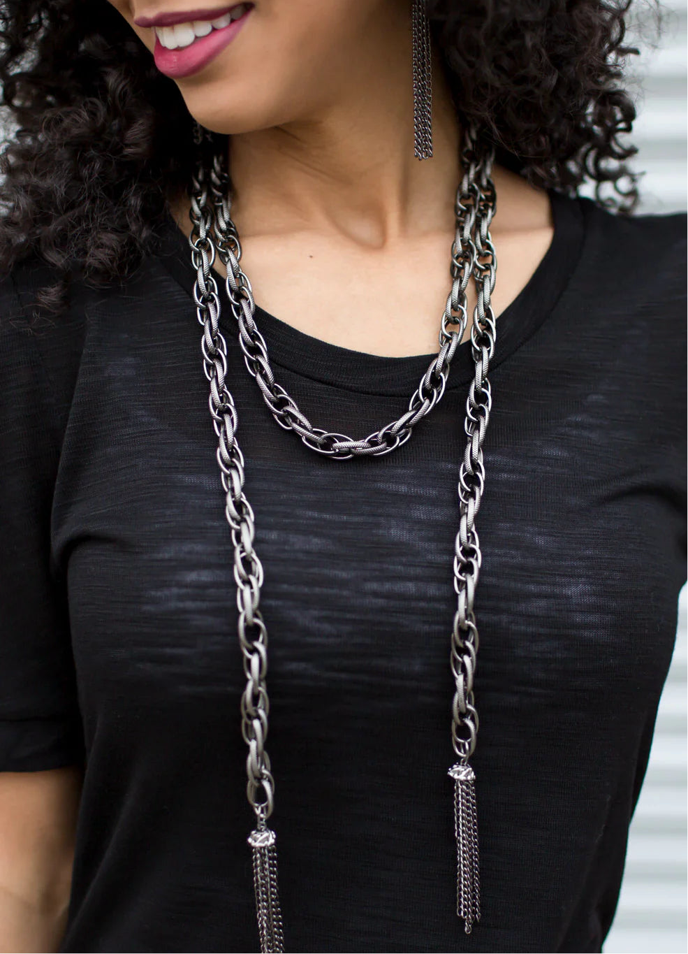 Paparazzi Necklaces - Scarfed for Attention - Gunmetal