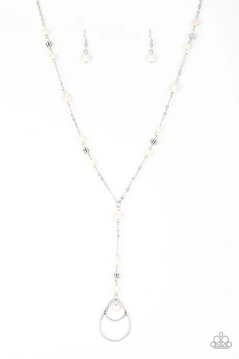Paparazzi Necklaces - Sandstone Savannahs - White