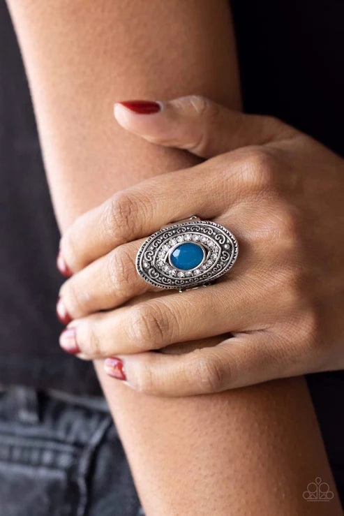 Paparazzi Rings - Entrancing Enchantment - Blue