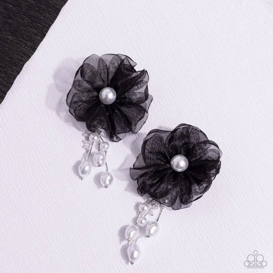 Paparazzi Earrings - Dripping In Decadence - Black