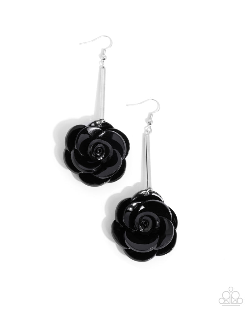 Paparazzi PREORDER Earrings - Saccharine Sprig - Black