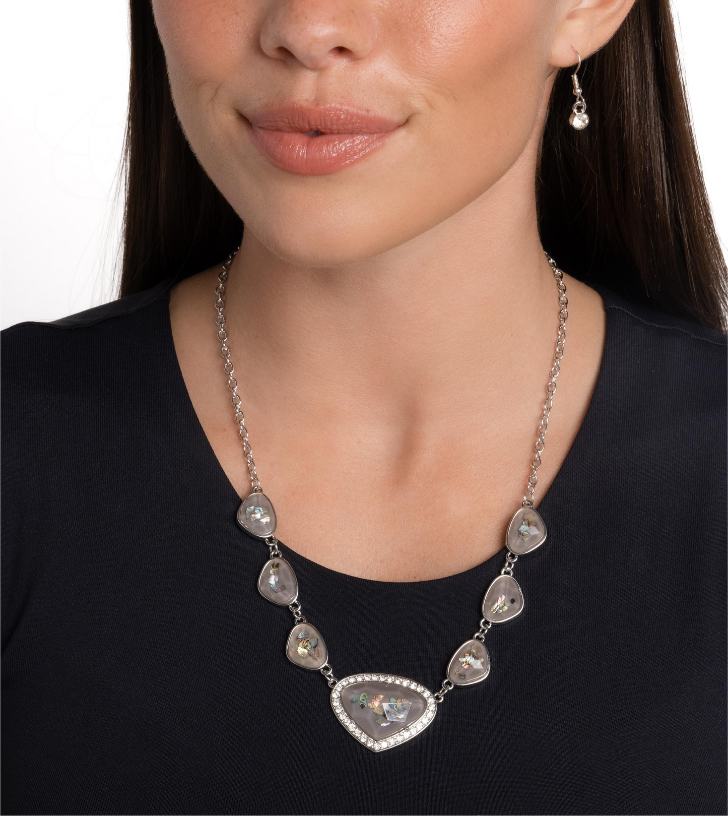 Paparazzi Necklaces - Discreet Dazzle - Silver