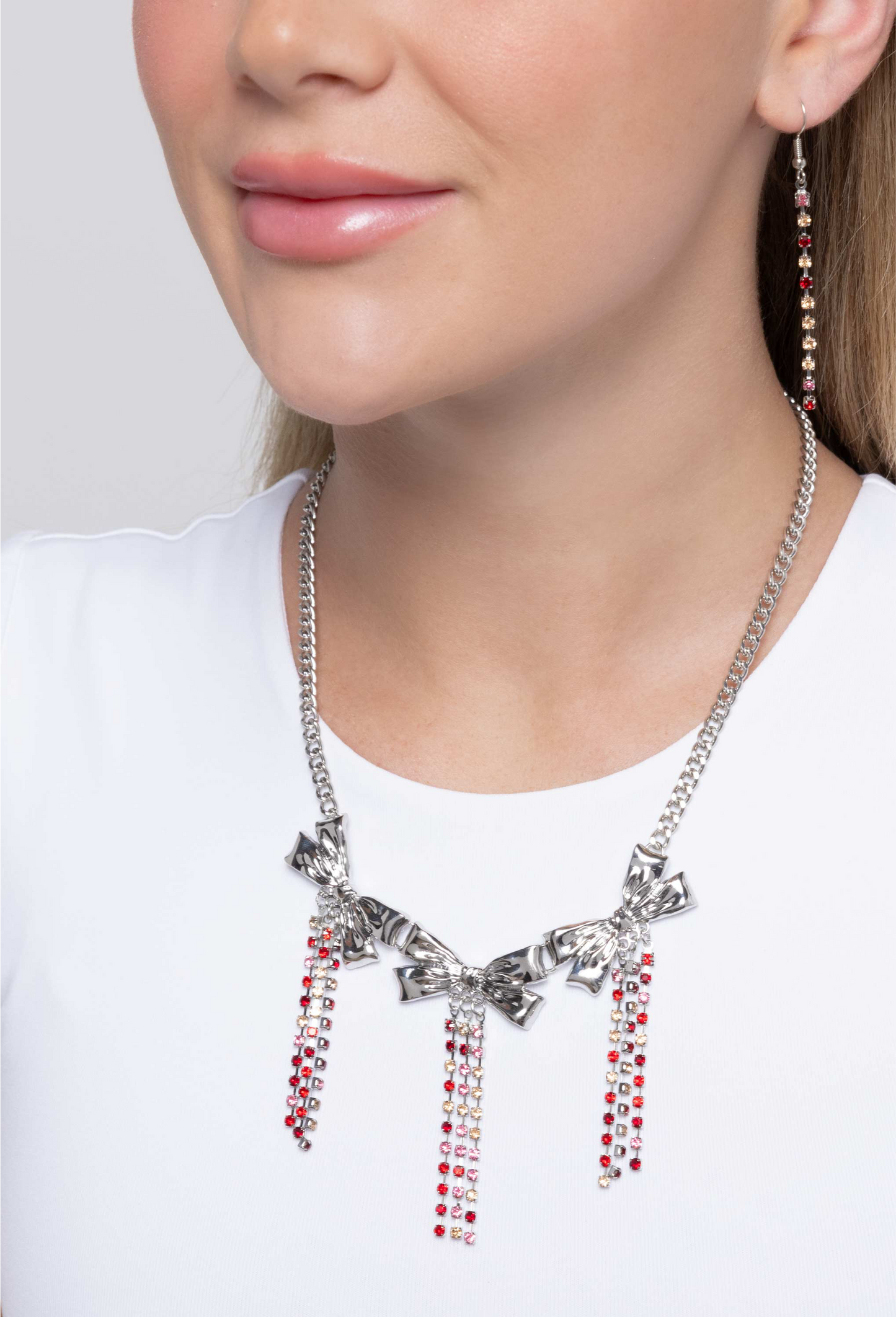 Paparazzi Necklaces - Victorian Influence - Red