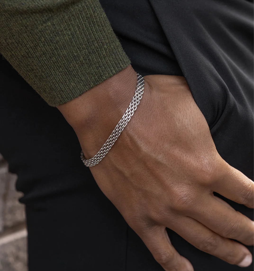 Paparazzi Men's Collection - Chained Constitution - Silver