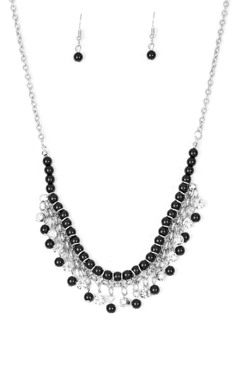 Paparazzi Necklaces - A Touch of Classy - Black