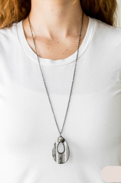 Paparazzi Necklaces - Stop, Teardrop, and Roll - Black