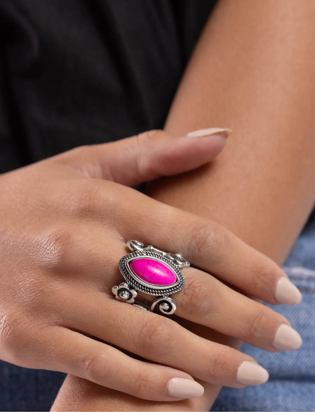 Paparazzi Rings - Flower Swirl - Pink
