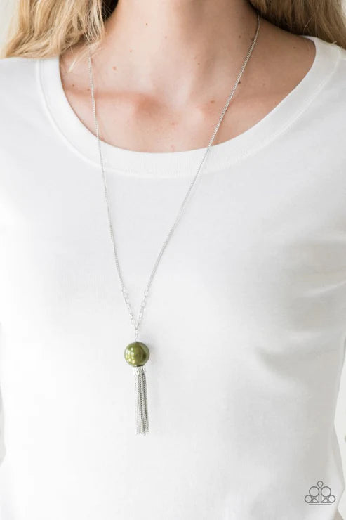 Paparazzi Necklaces - Beel of The Ballroom - Green