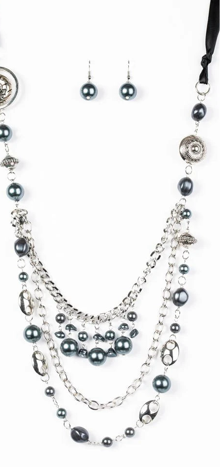 Paparazzi Necklaces - All the Trimmings - Black