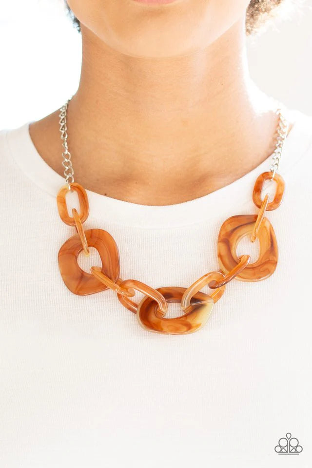 Paparazzi Necklaces - Courageously Chromatic - Brown