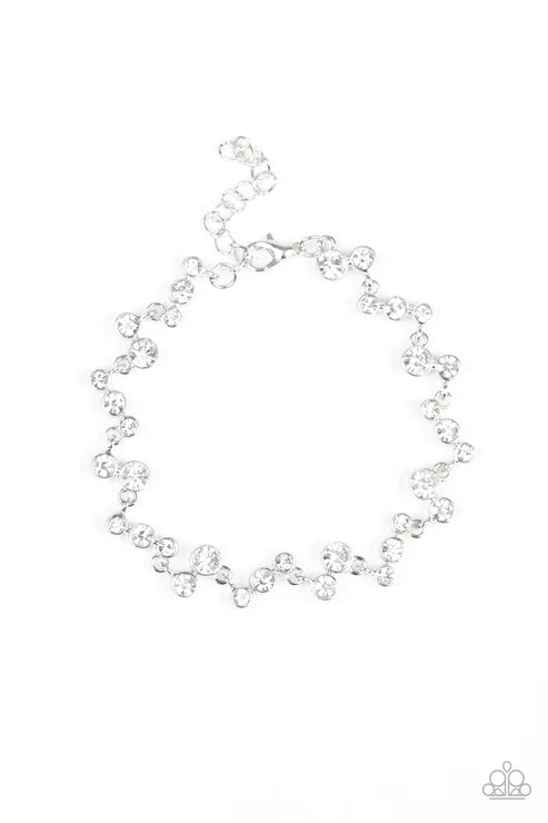 Paparazzi Bracelets - Starlit Stunner - White