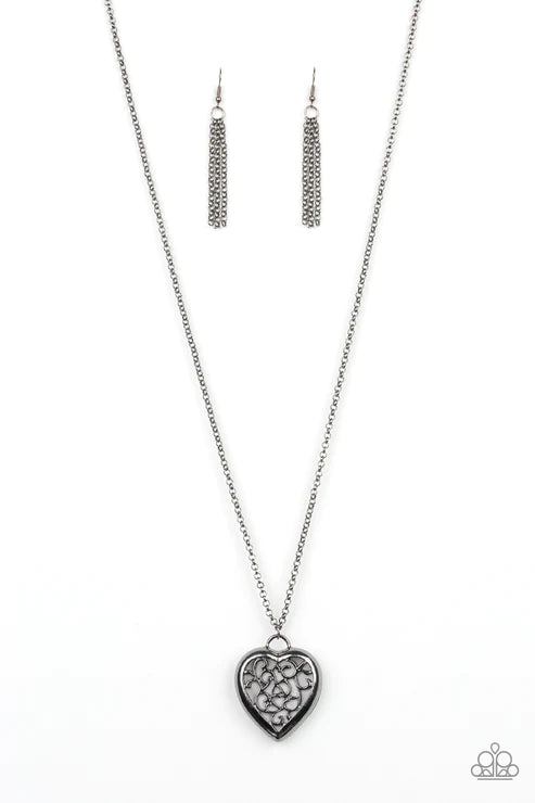 Paparazzi Necklaces - Victorian Valentine - Black