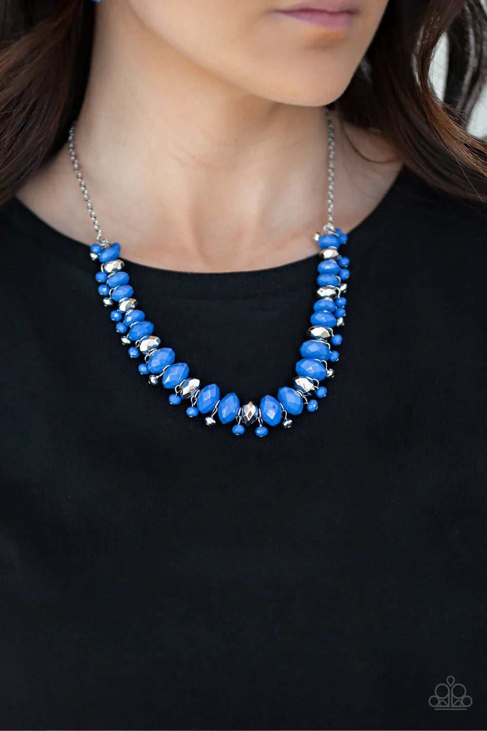 Paparazzi Necklaces - Brags to Riches - Blue