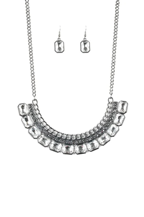 Paparazzi Necklaces - Killer Knockout - Black