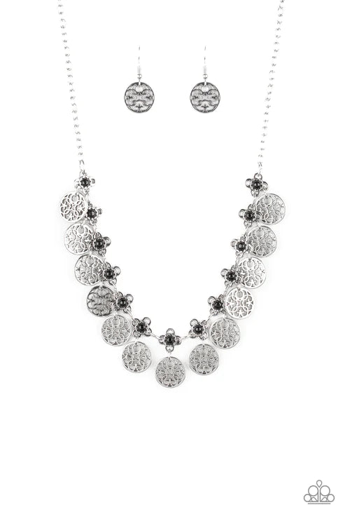 Paparazzi Necklaces - Mandala Movement - Black