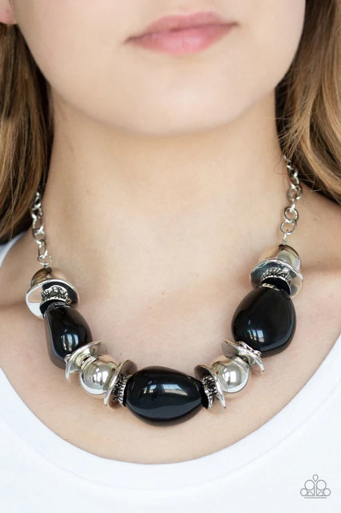 Paparazzi Necklaces - Vivid Vibes - Black