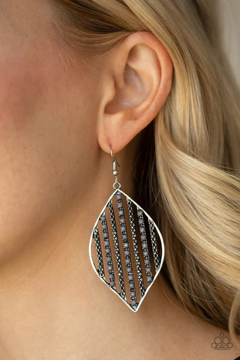 Paparazzi Earrings - Leaf Motif - Silver