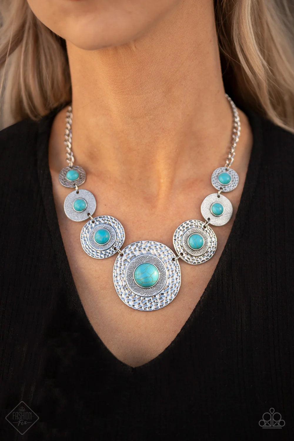 Paparazzi Necklaces - Tiger Trap - Blue - Fashion Fix - Simply Santa Fe