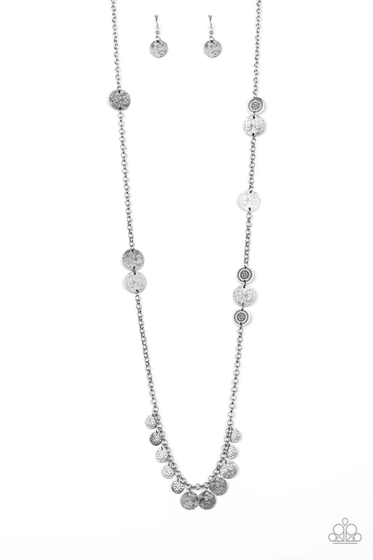 Paparazzi Necklaces - Trailblazing Trinket - Silver