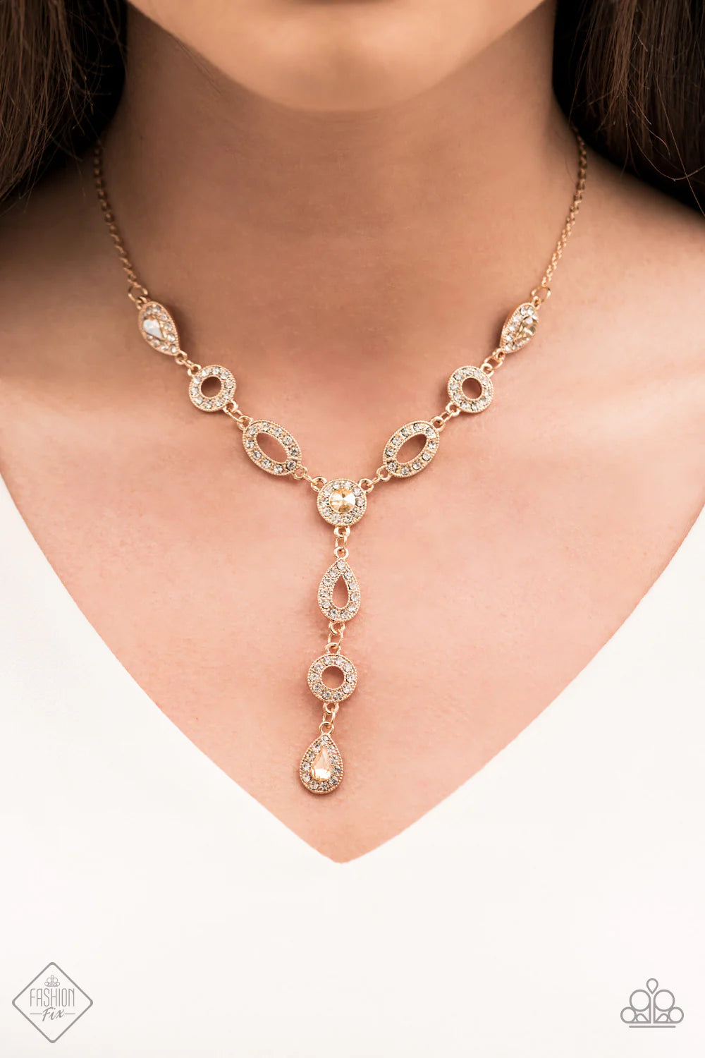 Paparazzi Necklaces - Royal Redux - Gold - Fashion Fix