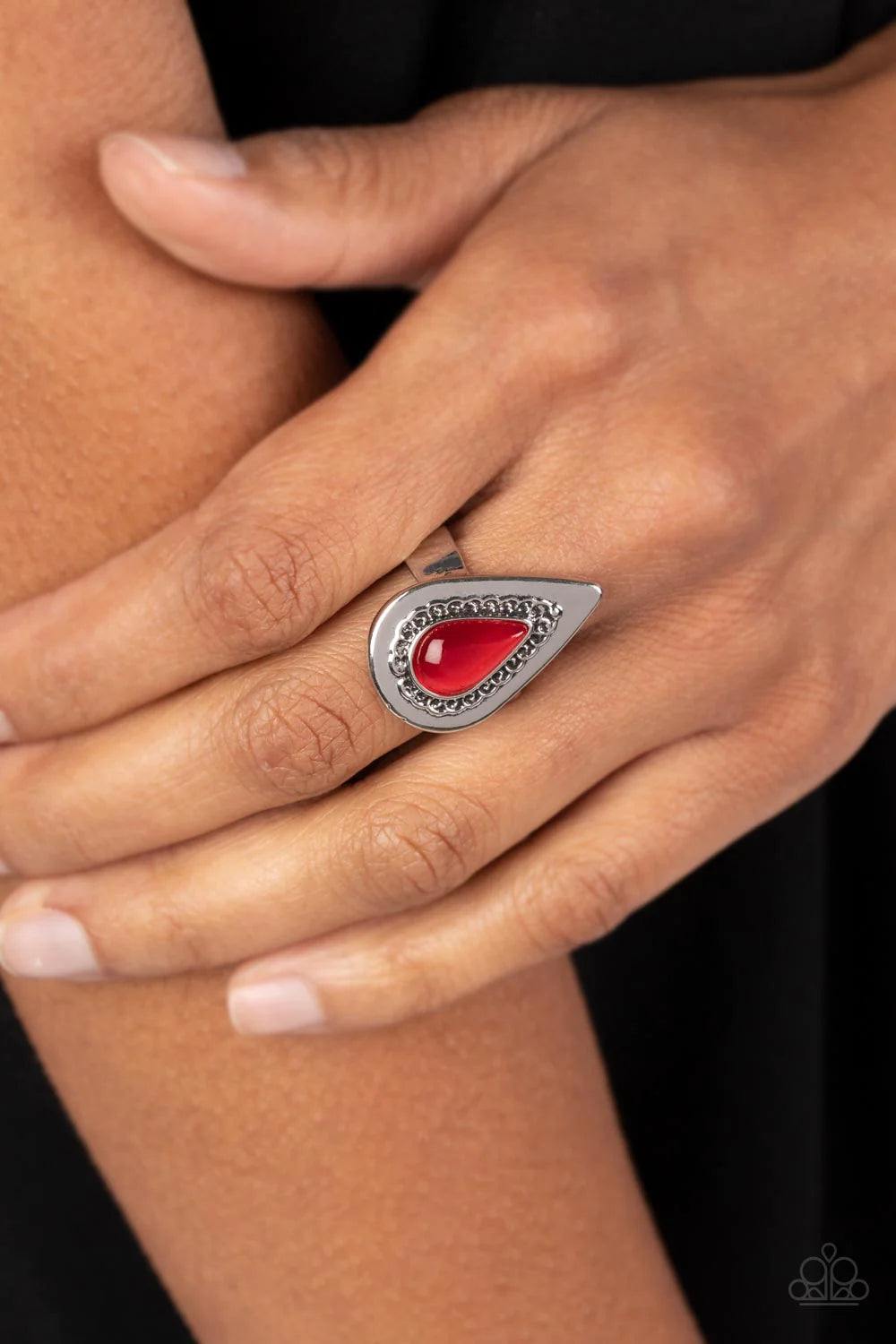 Paparazzi Rings - Earthy Glow - Red