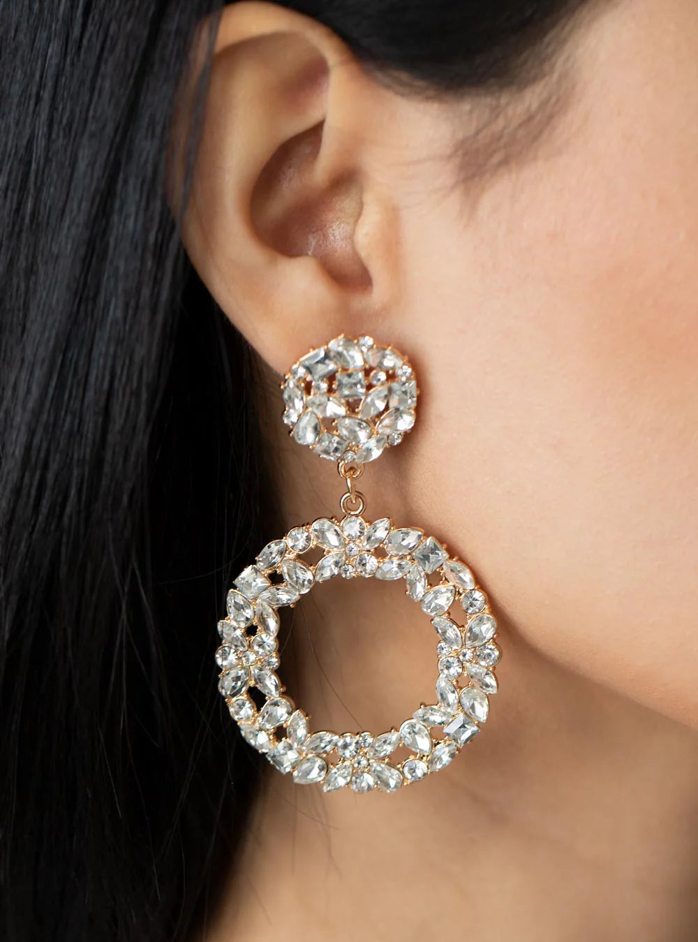 Paparazzi Earrings - Party Ensemble - Gold